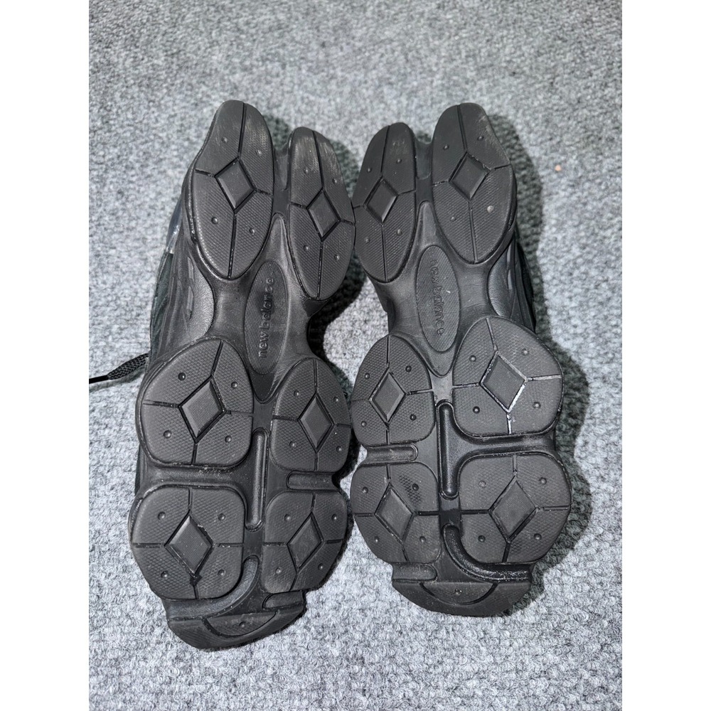 New Balance 9060 Triple Black/Phantom Sneakers U9060BPM Size 10 - Picture 9 of 9